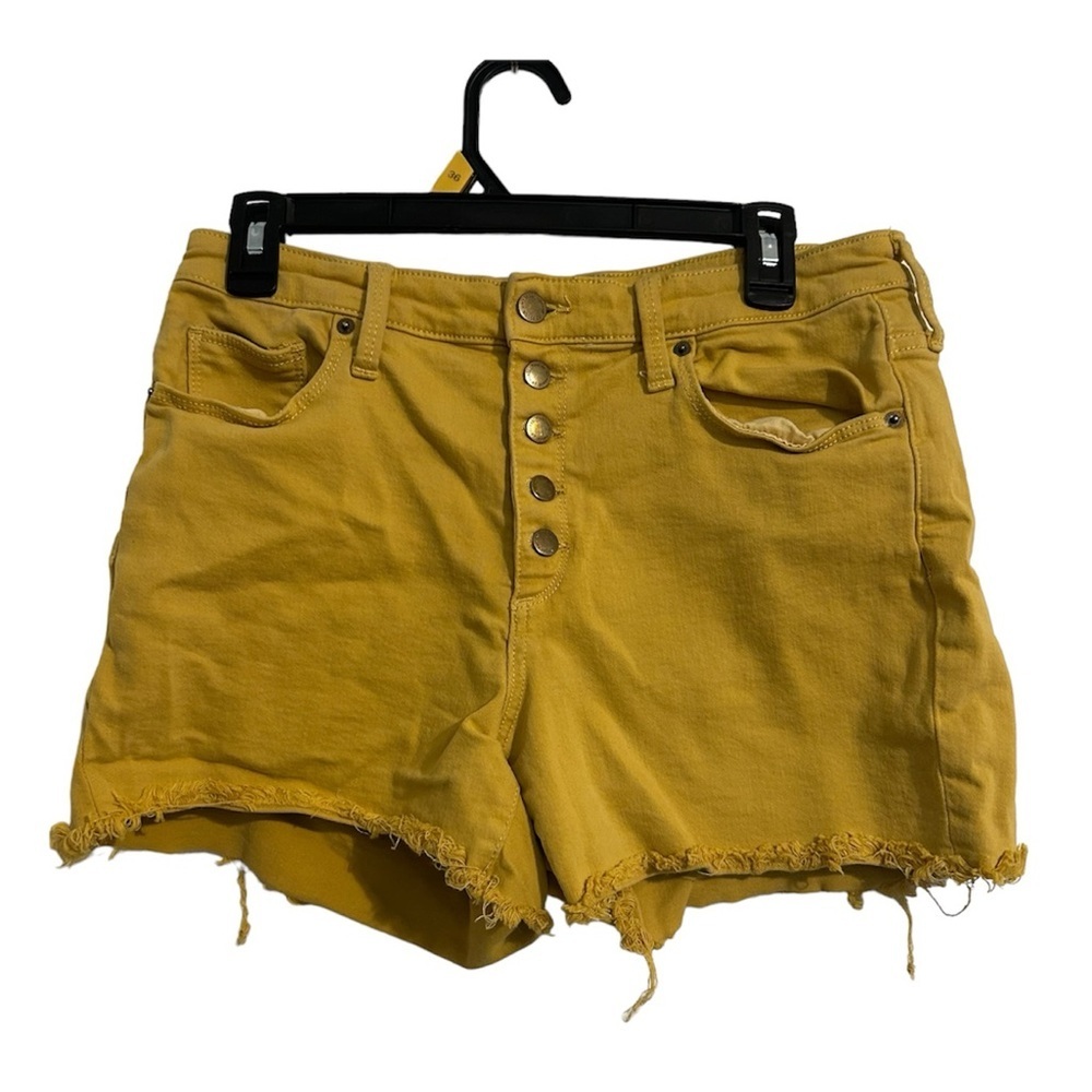 Universal Threads Yellow Mustard Button fly Shorts